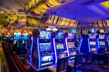 Dream Catcher live dealer wheel displayed on 777w platform